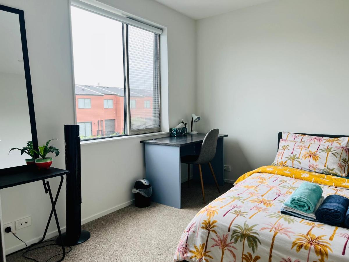 Ln Homestay In Flat Bush โอ๊คแลนด์ ภายนอก รูปภาพ