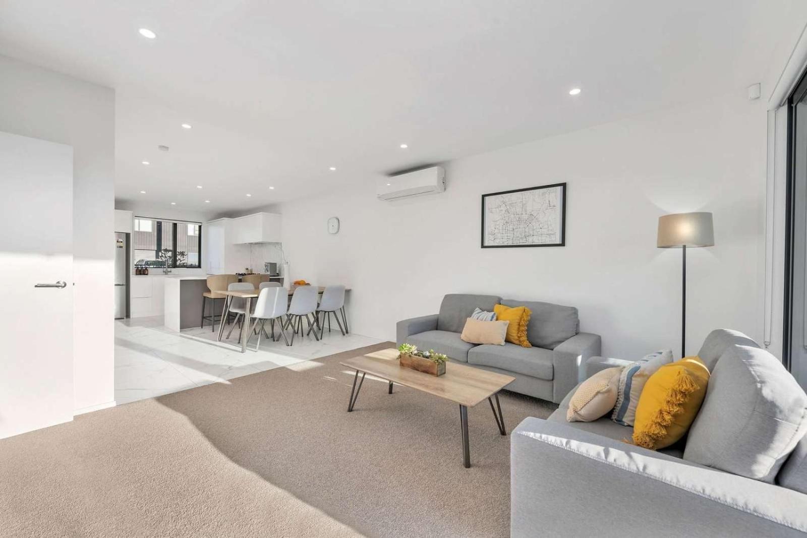 Ln Homestay In Flat Bush โอ๊คแลนด์ ภายนอก รูปภาพ