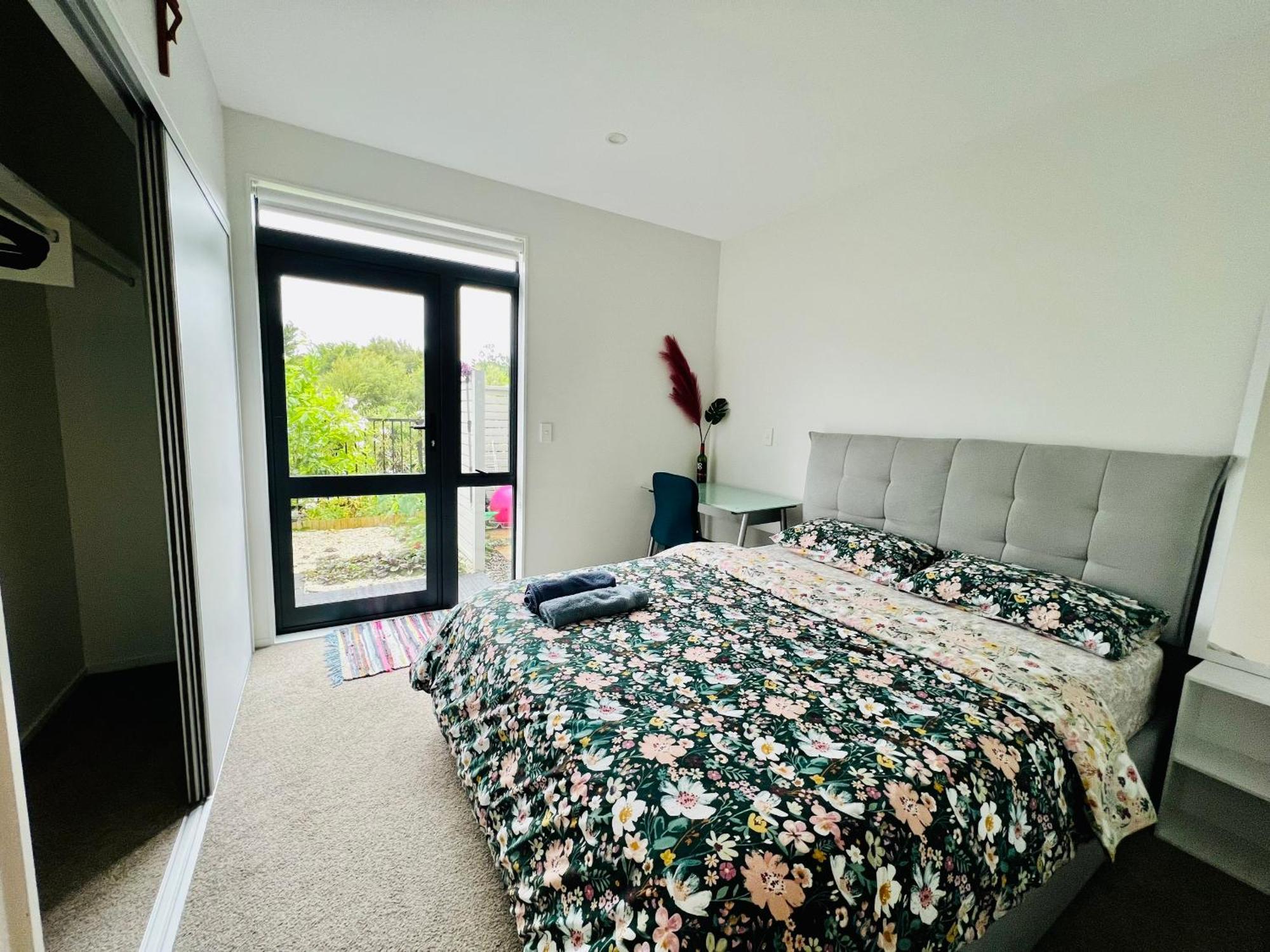 Ln Homestay In Flat Bush โอ๊คแลนด์ ภายนอก รูปภาพ